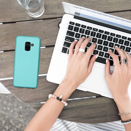 Husa Kwmobile pentru Samsung Galaxy A8 (2018), Verde deschis, Silicon, KWM0000093L014C